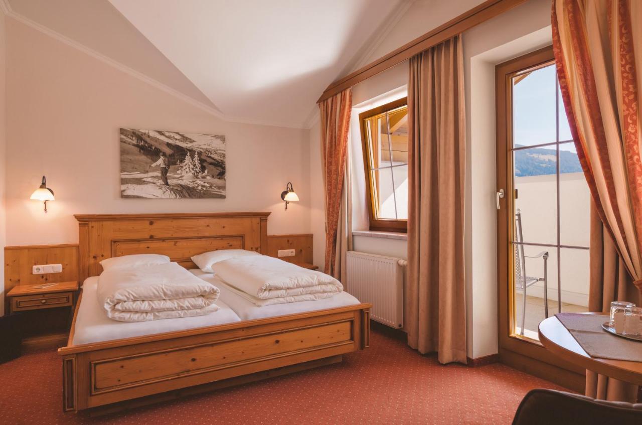 Loipenstubn Hotell Brixen im Thale Eksteriør bilde